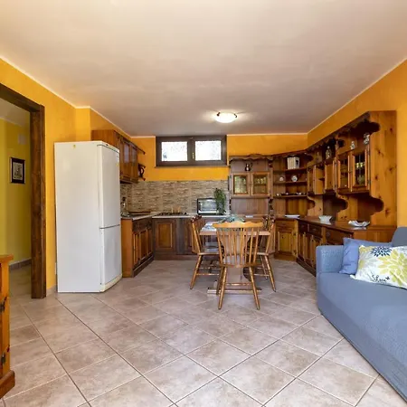 Apartment L' Oliveto Fiocca *