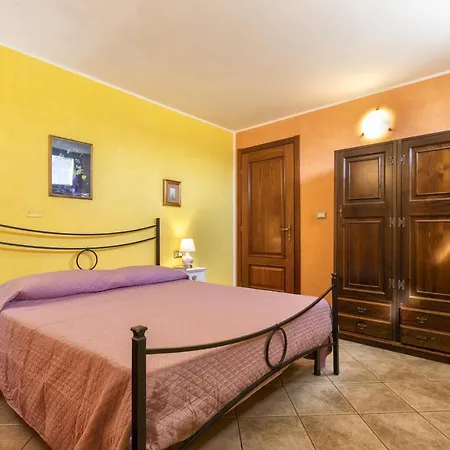 L' Oliveto Fiocca Apartment Olmedo